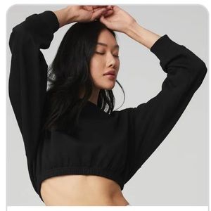 ALO yoga crew neck pullover